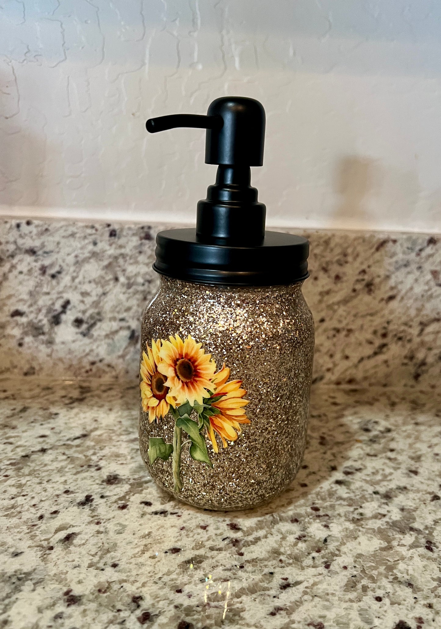 Sunflower soap dispenser - gold